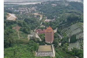 华岩塔陵园